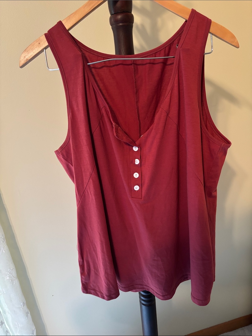 Sleeveless Button Henley Tank Top - Burgundy